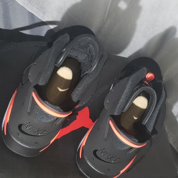 NWT IN ORIGINAL BOX 🏀AIR JORDANS 6 RETRO INFRARED - Picture 7 of 9